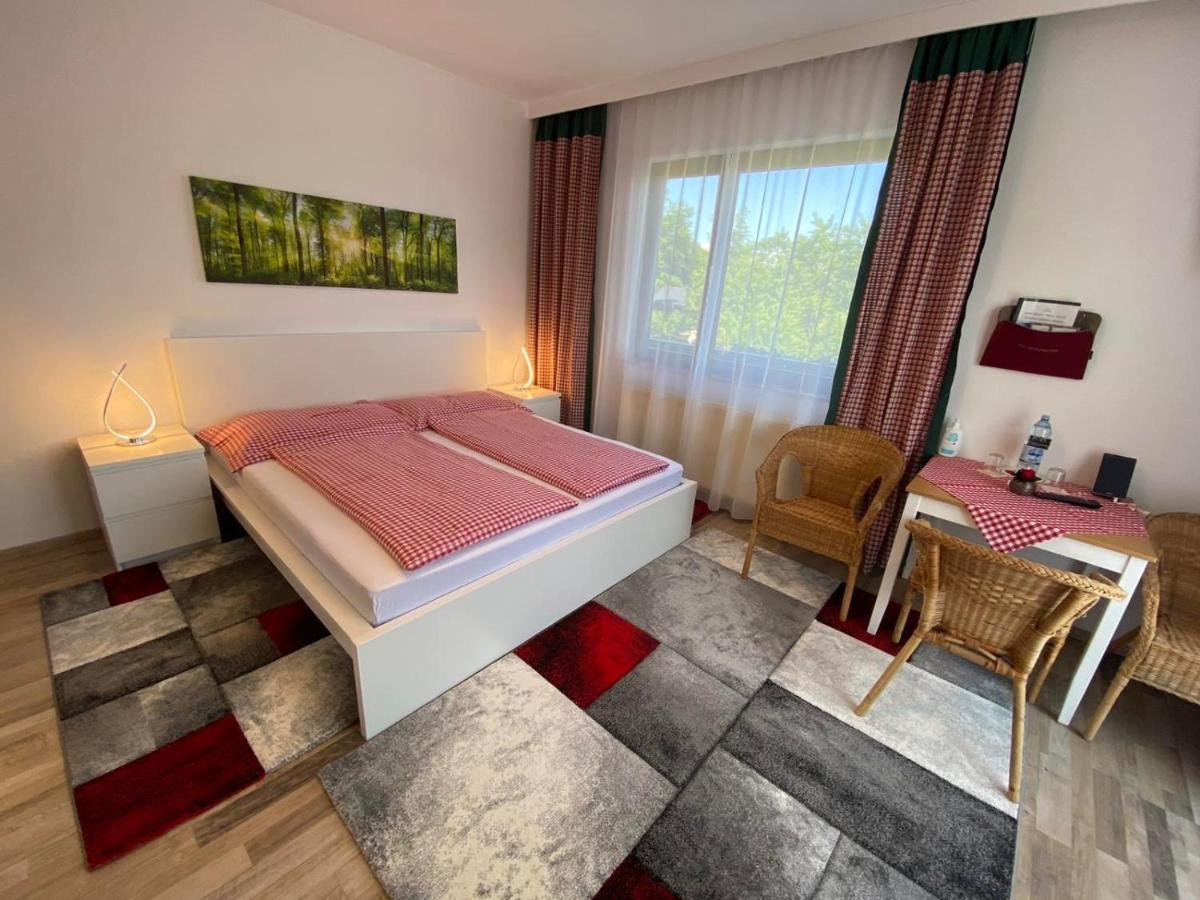 Pension Waldschenke Am Woerthersee Velden am Wörthersee Exteriér fotografie