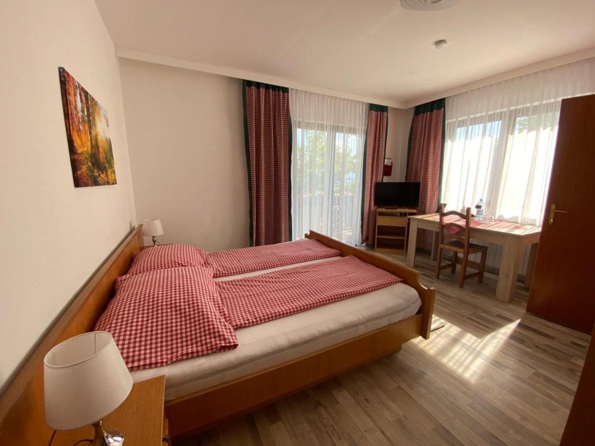 Pension Waldschenke Am Woerthersee Velden am Wörthersee Exteriér fotografie